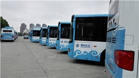浙江宁波鄞州公交25辆新能源车携赛威产品投入运营